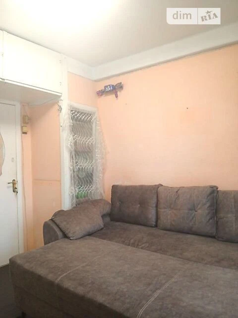 Room for sale 10.4 sq. m. on Myropilska Street 35 • ID 34597