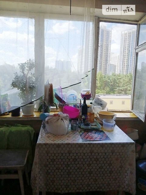Room for sale 10.4 sq. m. on Myropilska Street 35 • ID 34597