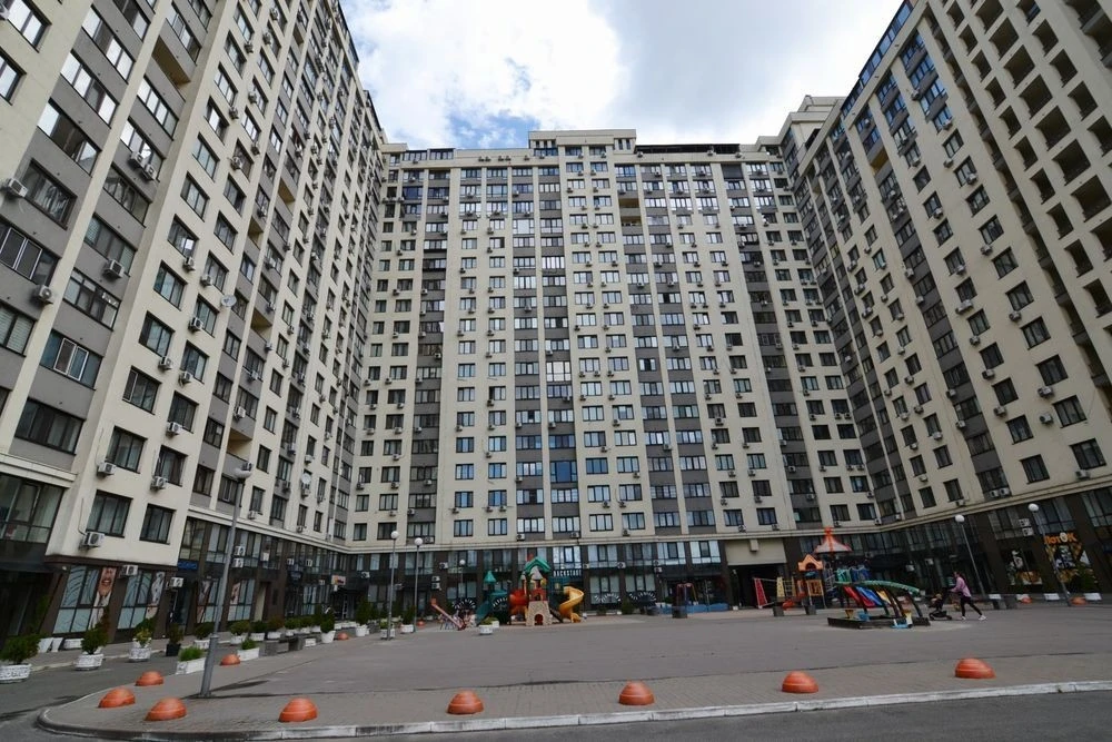 Продам 1 к квартиру в ЖК Венеція Теремки Голосіїво ТРЦ Респу