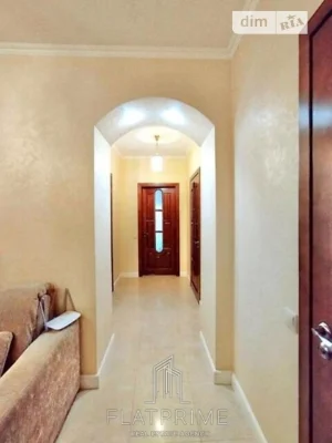 Sale of 3-room apartment 91 sq. m on Khmelnytska Street 10 • ID 3465