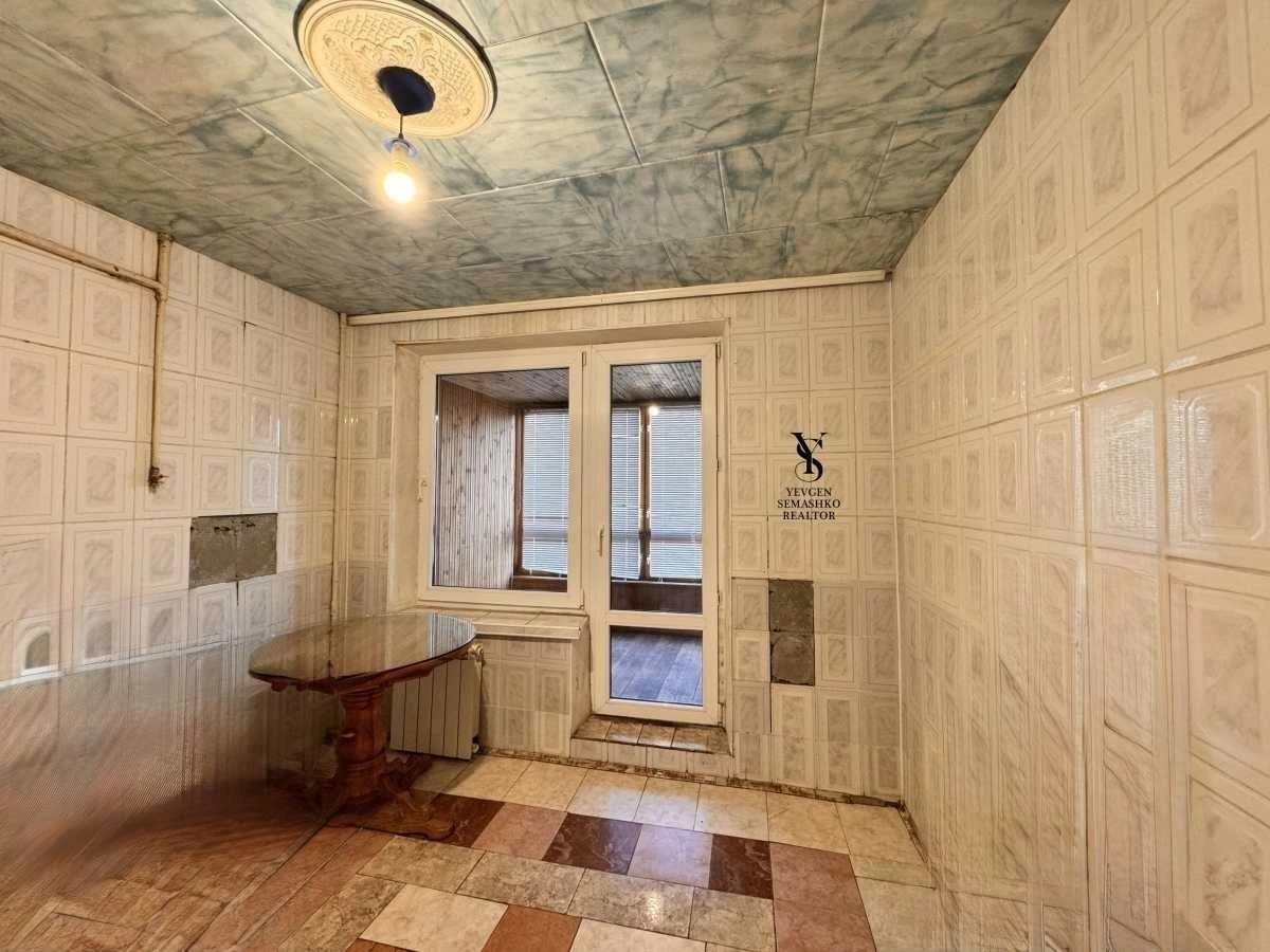 1-room apartment for sale 37 m², Milyutenka St., 17A