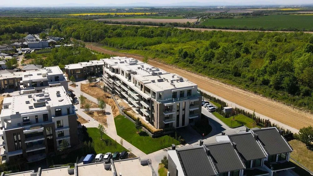 2-кімнатна квартира 98,3 м² у клубному містечку SHERWOOD  Уж