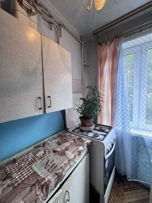 2 rooms for sale in the center