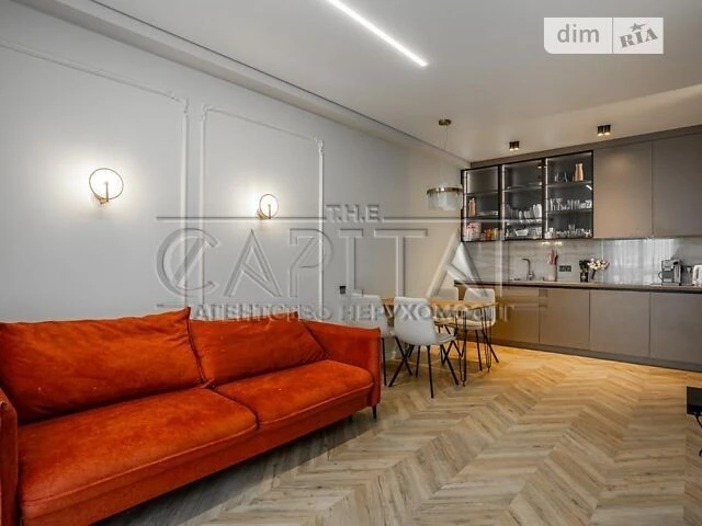 Sale of 1-room apartment 50 sq. m. on Mykhaylo Maksimovicha st. 24 •