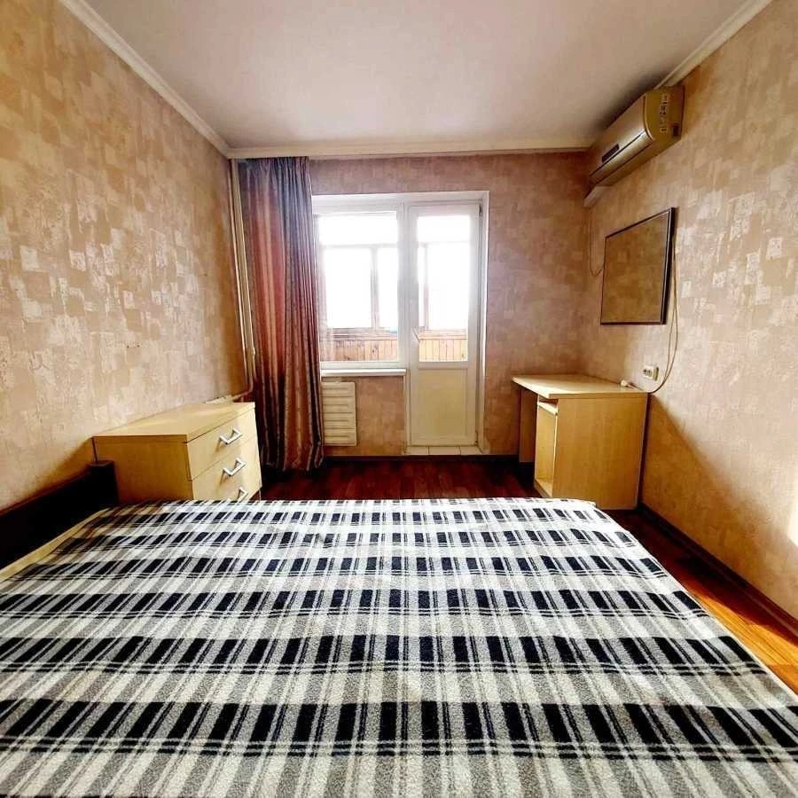 Sale of 3-room apartment 70 m², Heroev Stalingrada avenue