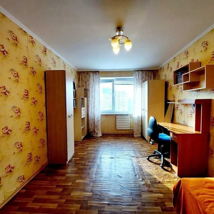 Sale of 3-room apartment 70 m², Heroev Stalingrada avenue