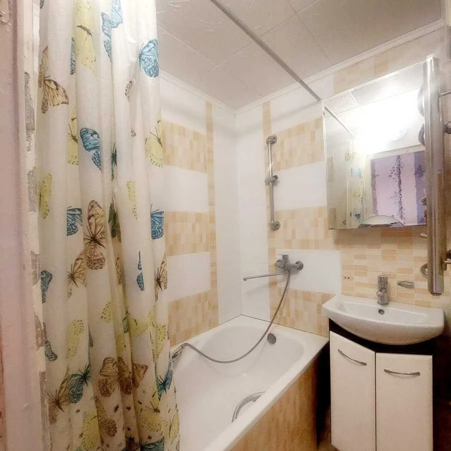Sale of 3-room apartment 70 m², Heroev Stalingrada avenue