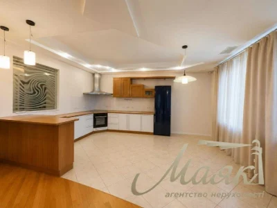 3-room apartment for sale in the residential complex Novopecherski Lipky, Zvirynetska, Pec