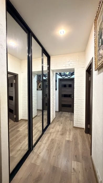 Пространство 2х комн.кв. 67 м² (в р-не Мира)