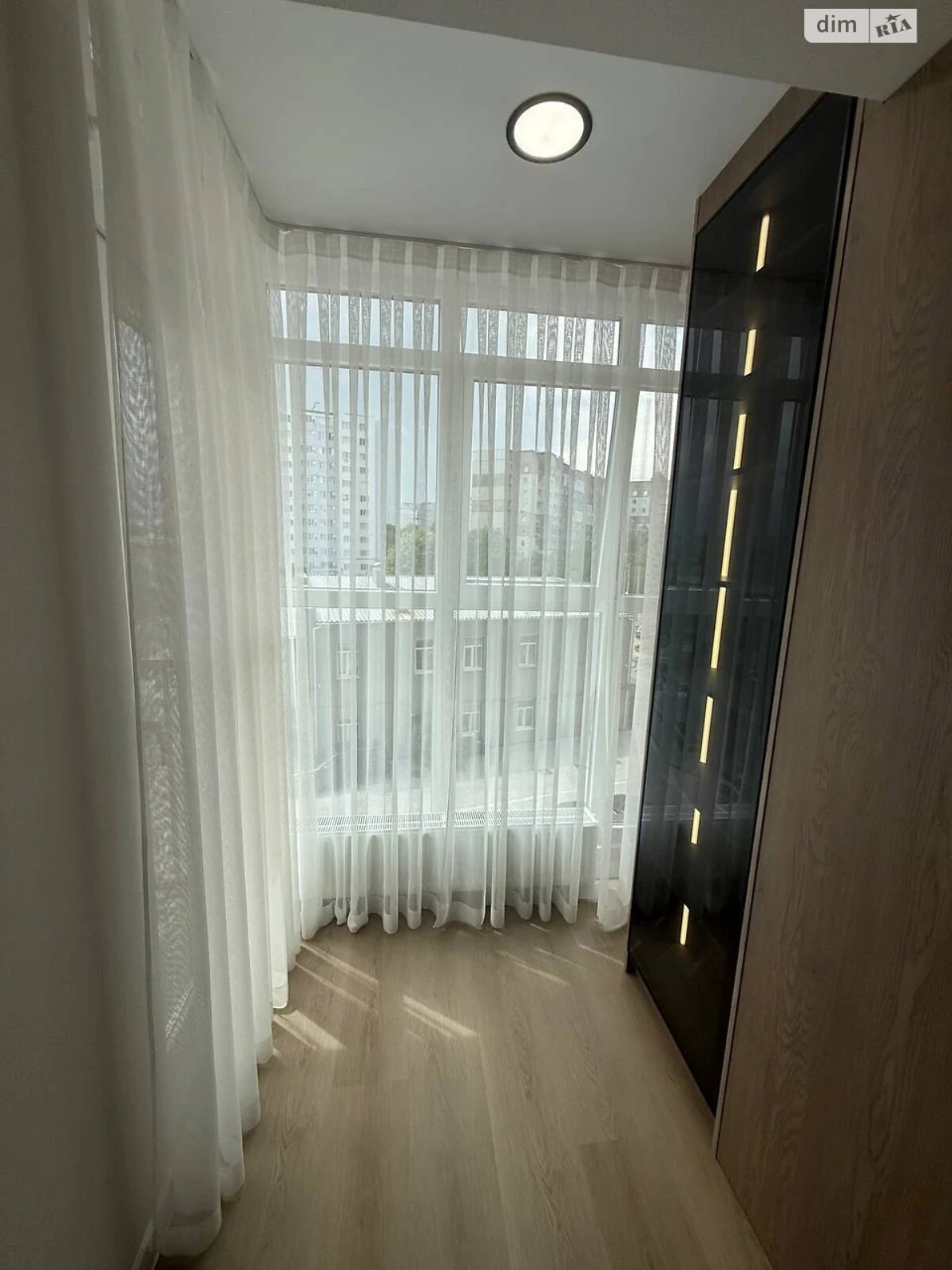 Продаж Квартира Озерна