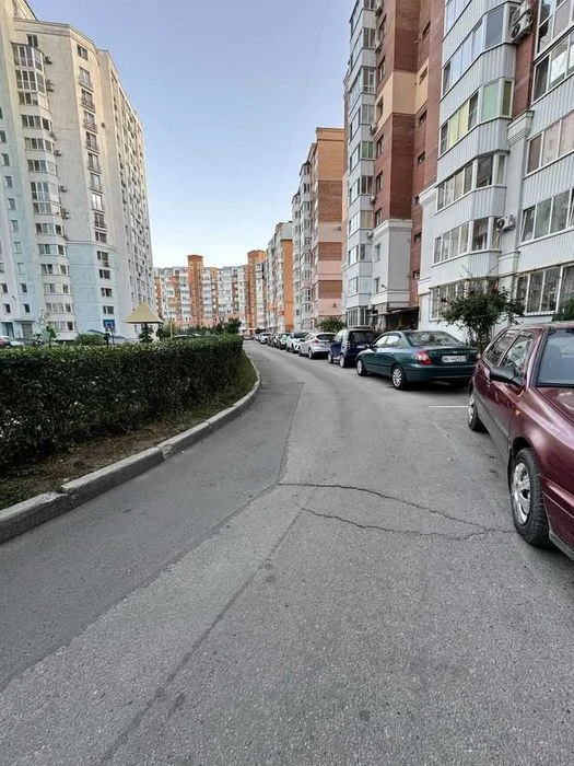 Продаж 2-к вкартири !! РЕМОНТ !! Новобудова !!