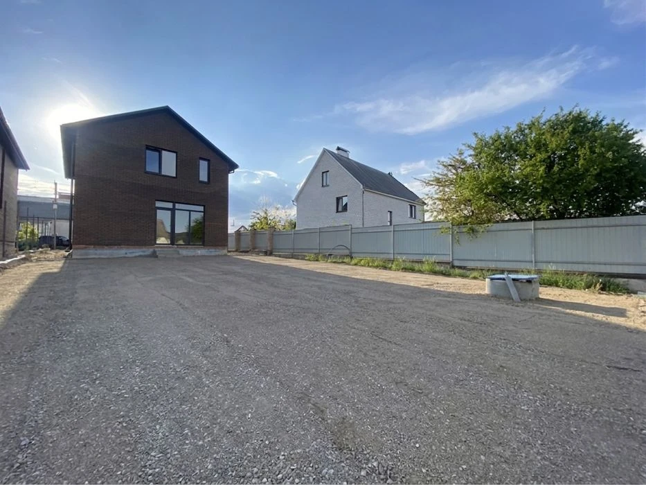 House with finishing works 120m 6s.