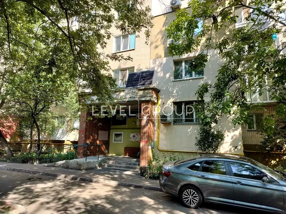 Квартира. Киев, Борщаговская ул.