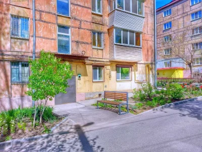 Apartment. Dnipro, Bohdana Khmelnytskyi Ave. (Heroes of Steel