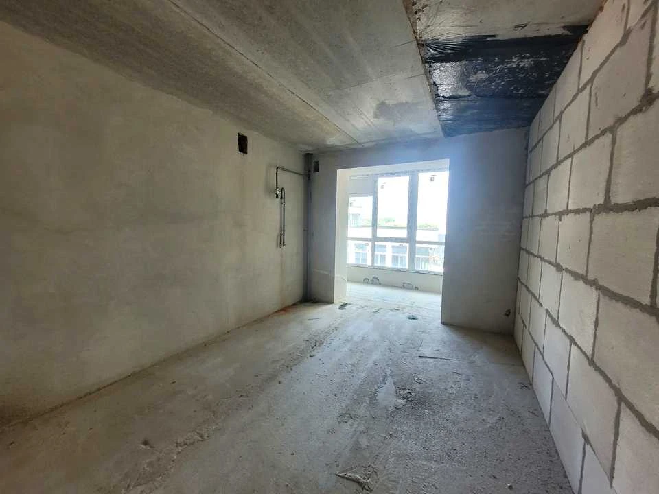 Apartment. Ivano-Frankivsk, Knyahynyn St., (Building 9)