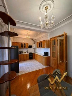 I am selling a 3-room apartment near the metro station Nivki, Beresteysky Avenue
