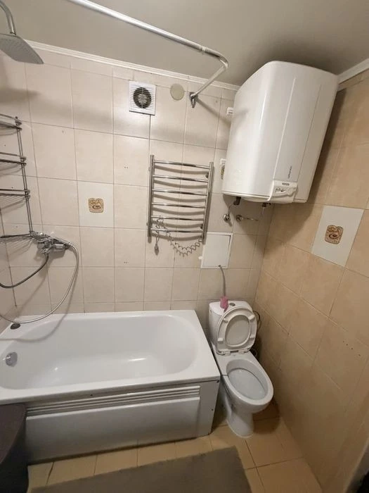 Selling 2-room apartment. Zaslonova st., 22. Darnitsa.