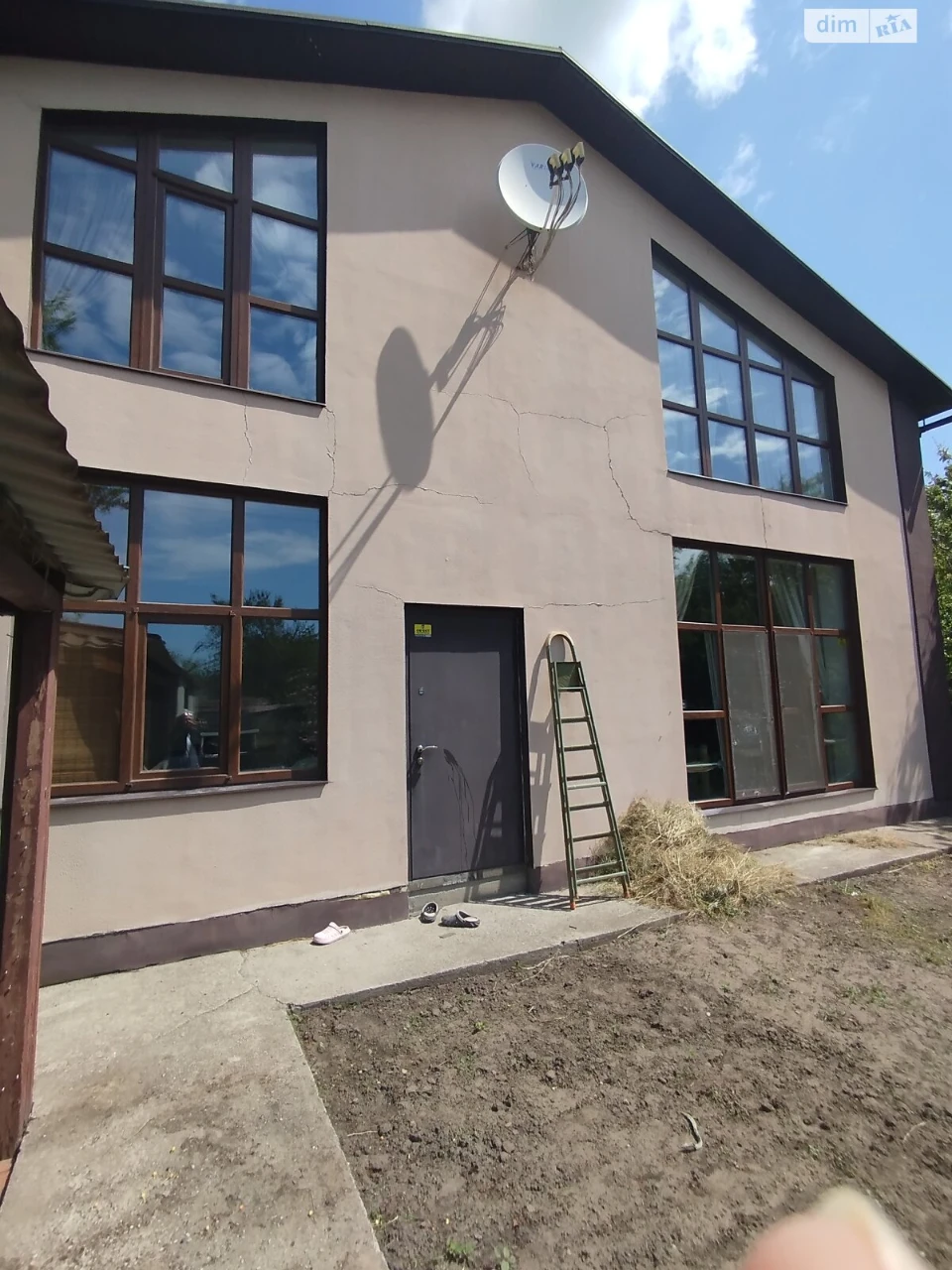 For Sale House Pershotravneve Selishche