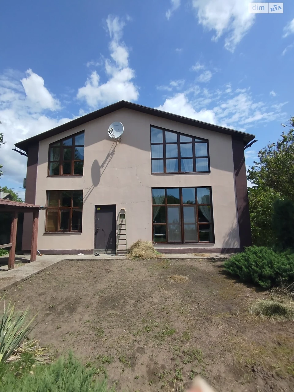 For Sale House Pershotravneve Selishche