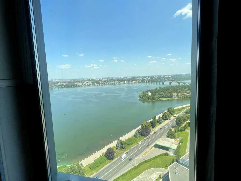 Квартира. Днепр, Набережная ул. (Набережная В.)
