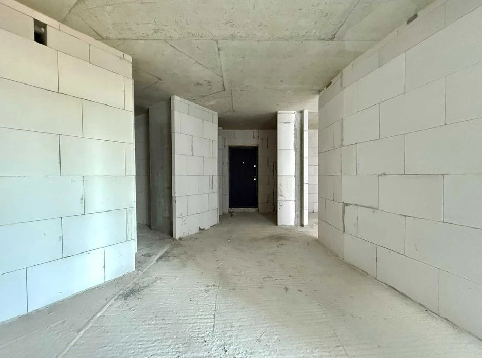 Терміновий продаж 1-кім. квартири в центрі міста в зданому б