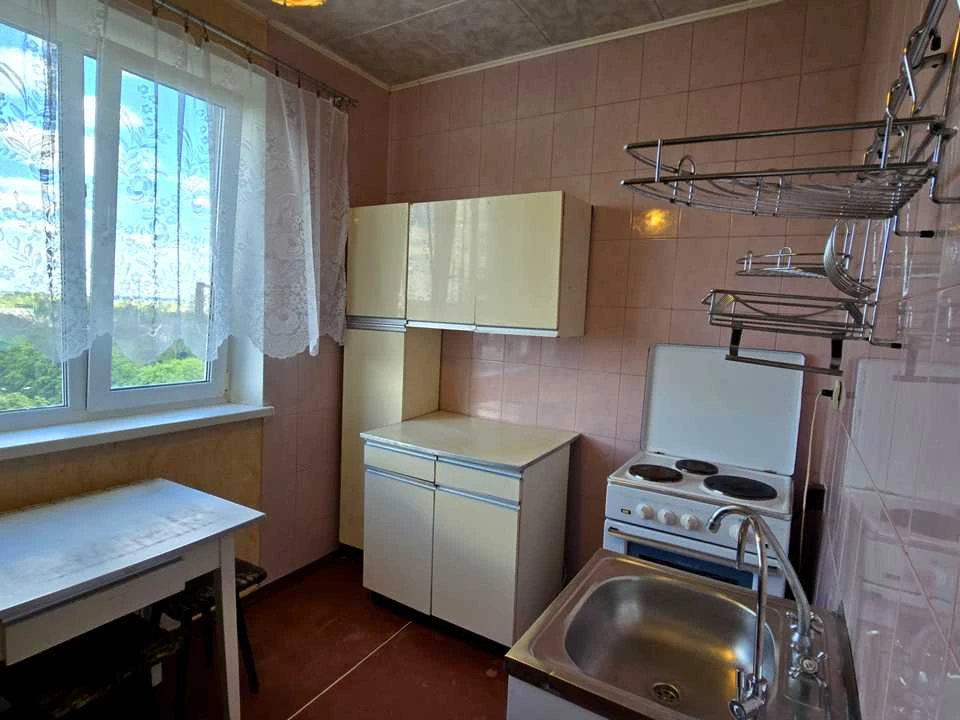 Apartment. Kharkiv, Sharykova St.