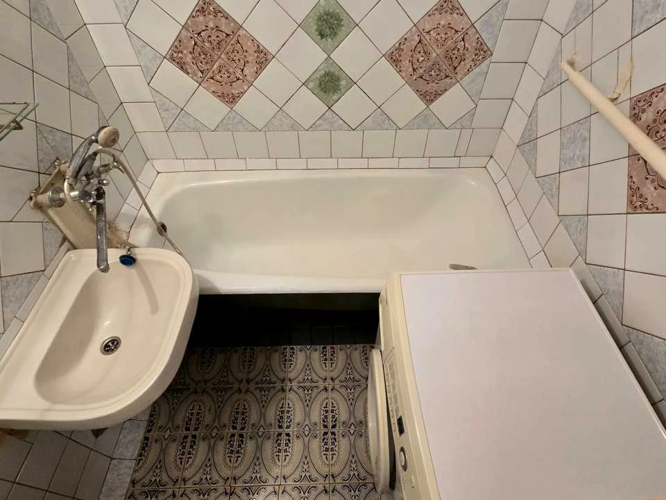 Apartment. Kharkiv, Sharykova St.