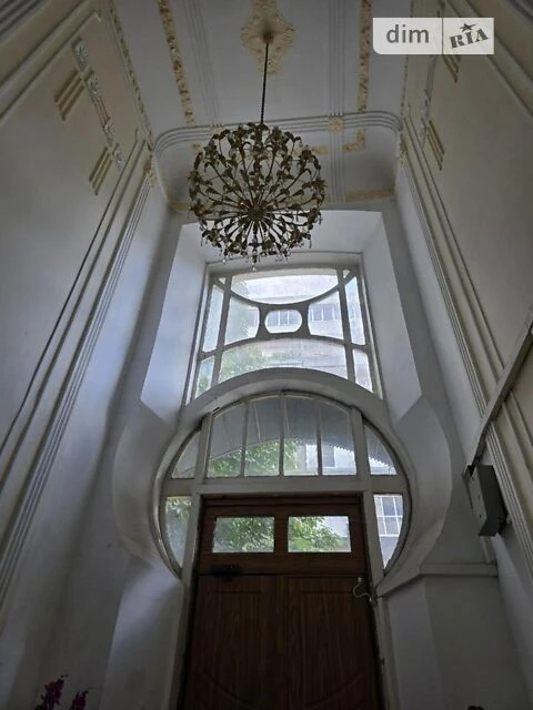Sale of 4-room apartment 187 sq. m. on Mala Zhytomyrska 5 • ID