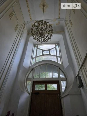 Sale of 4-room apartment 187 sq. m. on Mala Zhytomyrska 5 • ID