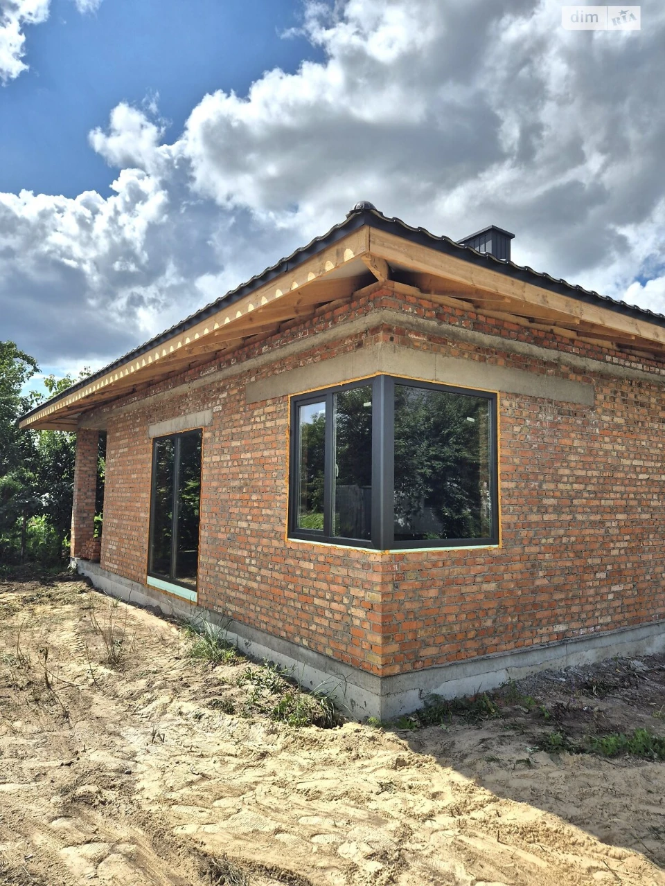 Продаж Дім