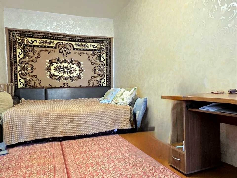Apartment. Dnipro, Oleksandra Koshytsia St. (Karavaeva)