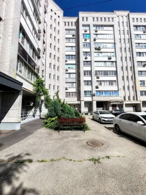 Продам 1ком.кв. 47м2, новый дом. Суворова Титова Апполо вер