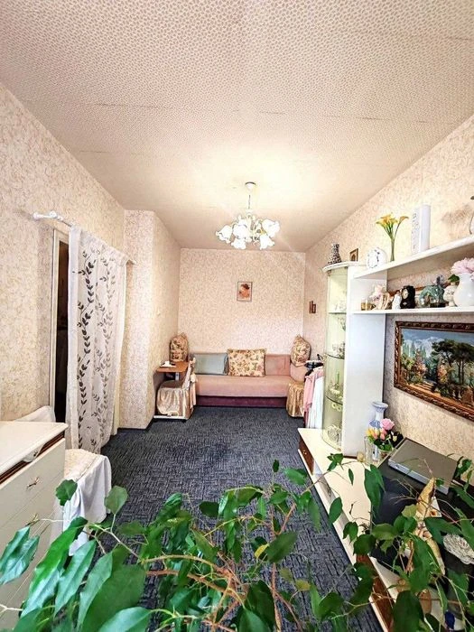 Продам 1ком.кв. 47м2, новый дом. Суворова Титова Апполо вер