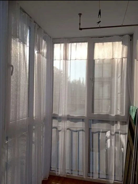 Beautiful! 1-room apartment for sale with renovation in the residential complex Kryshtalevi Dzer
