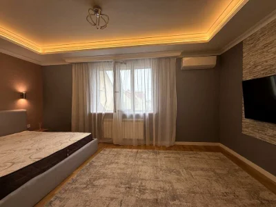 Квартира. Ужгород, Володимирська вул.