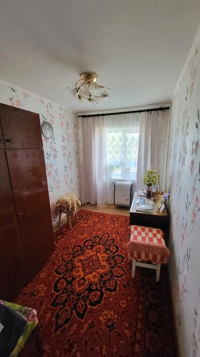 3х комнатная квартира метро Индустриальная, ХТЗ