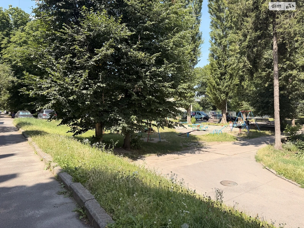 Продаж Квартира Виставка