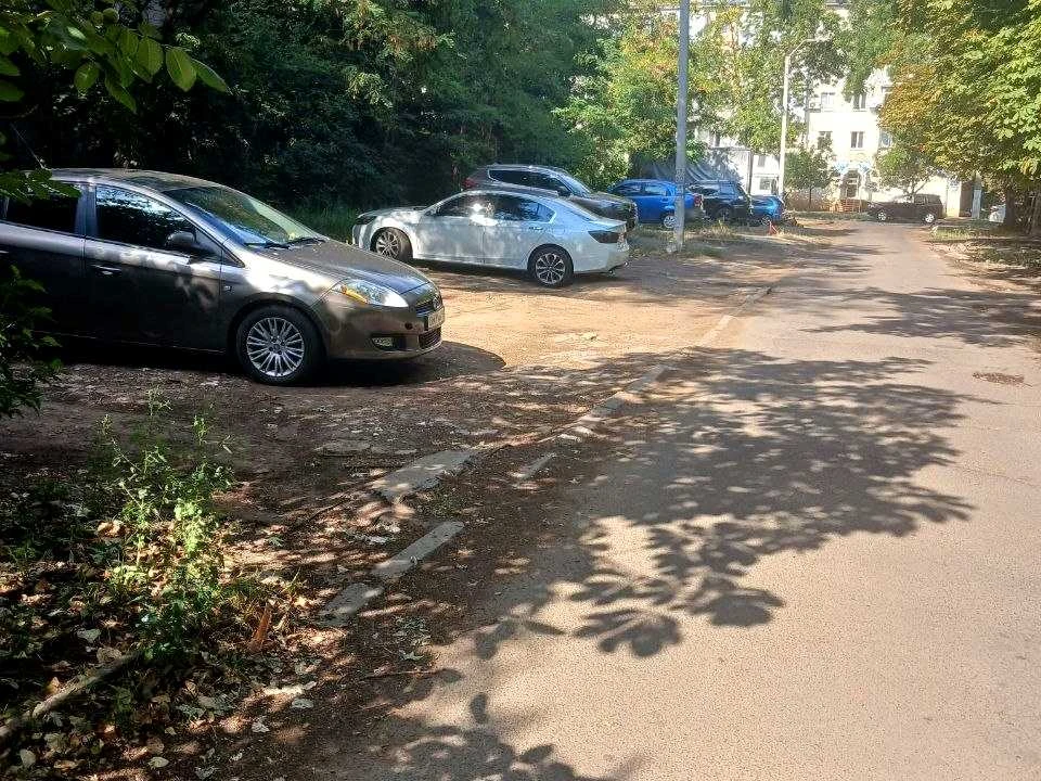 Квартира. Одесса, Евгения Танцоры ул. (Генерала Петрова)
