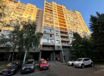 Продаж 3-кімнатної квартири 90 м², Суворова вул., 11
