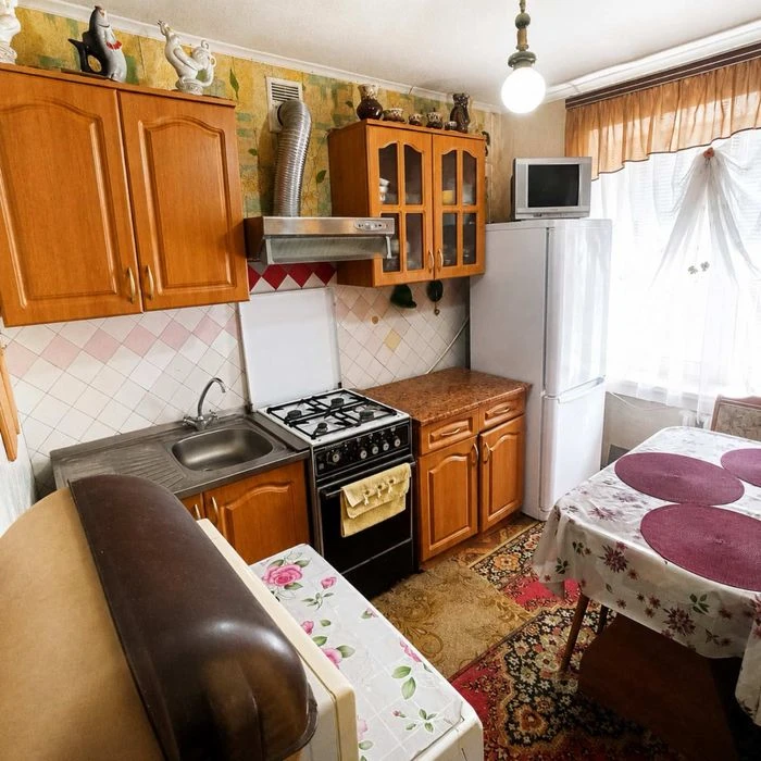 Продаж акуратноі 2х кімнатної квартири в р-ні «Д». Новинка