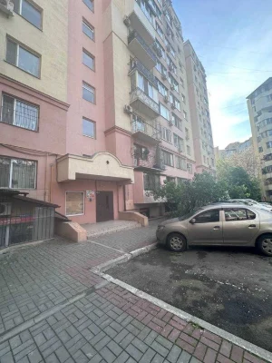 Продам 1-ком квартиру с ремонтом в центре Одессы