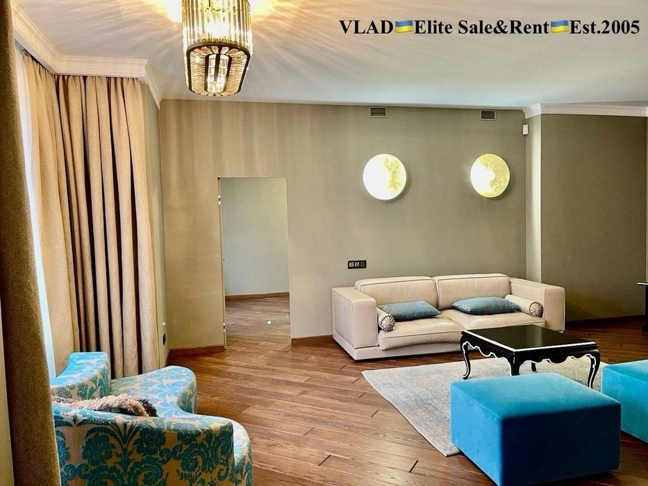 18a Instytutska. Residential complex "Lypska Vezha". 193 m2, New Authorsky