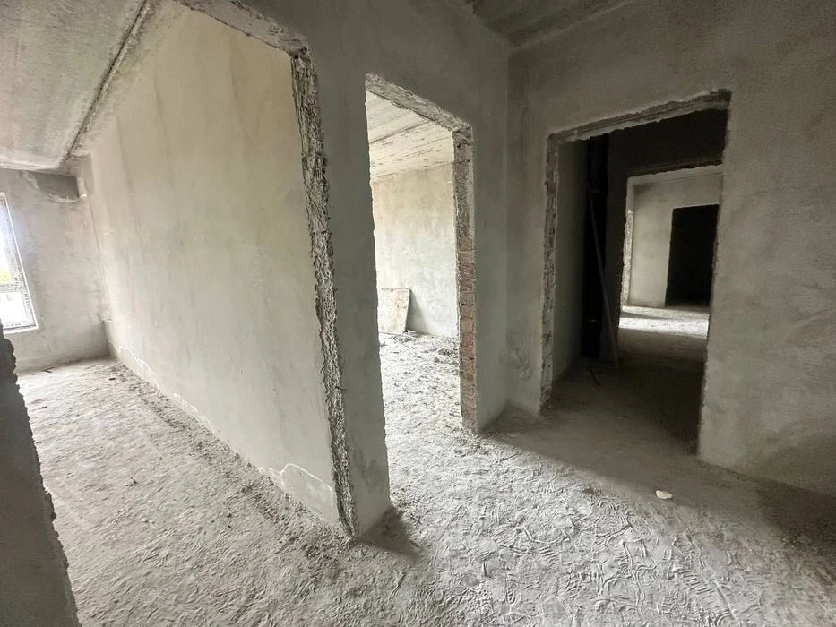 1 km apartment for sale in a cozy area of the city