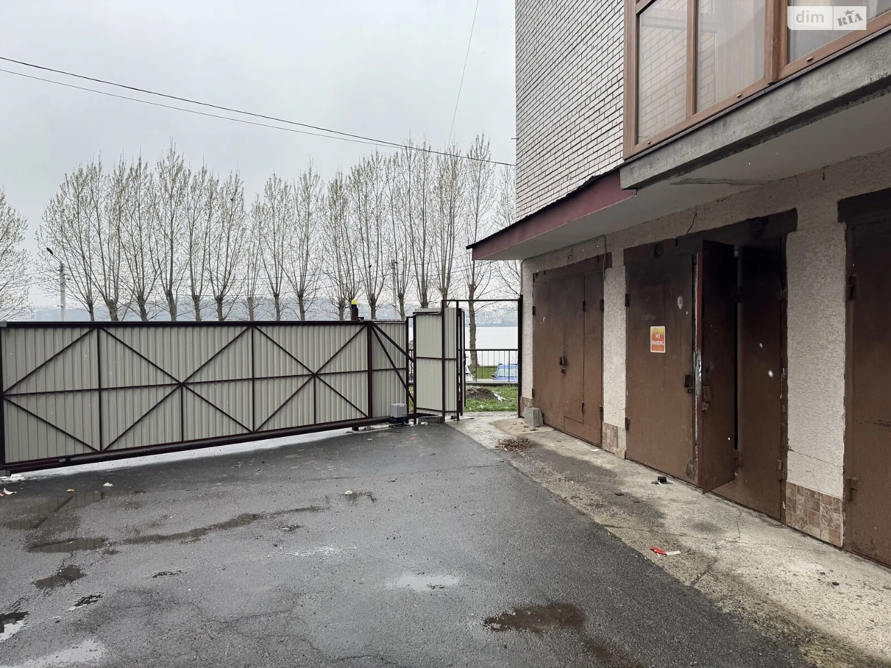 Продаж Окремий гараж Новий світ