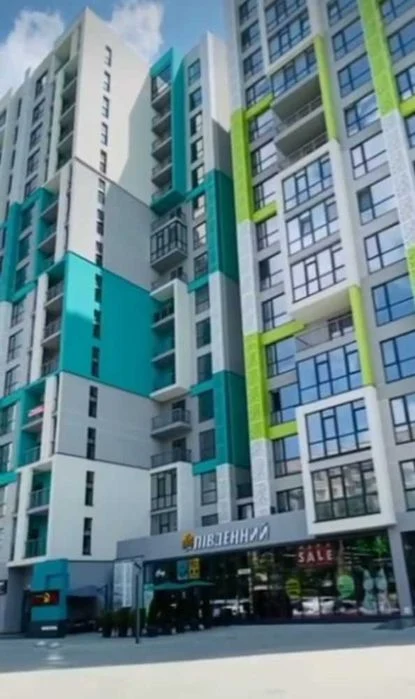 Продам квартиру с террасой ЖК Южный.