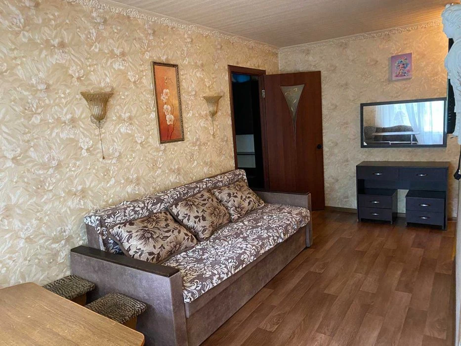 Two-room apartment for sale, Aerospace Gagarin, Levada S metro station