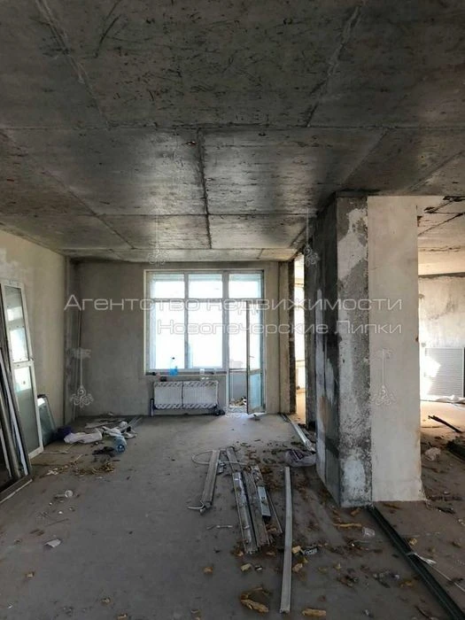 Without % Sale of 4-room apartment 181 m² in the residential complex "Novopecherskie Lypky" -