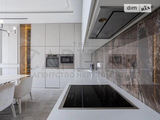 Sale of 1-room apartment 102.5 sq. m on Anto Aviation Designer Street