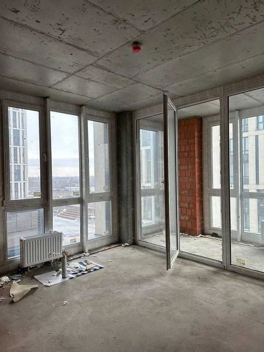 2-room apartment 60m2 in the residential complex Slavutych, metro Slavutych, 1 min. from Osokorky P