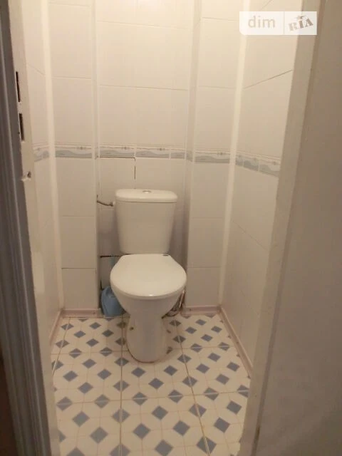 Sale of 4-room apartment 85.6 sq. m on Akademika Zabolotnogo St.